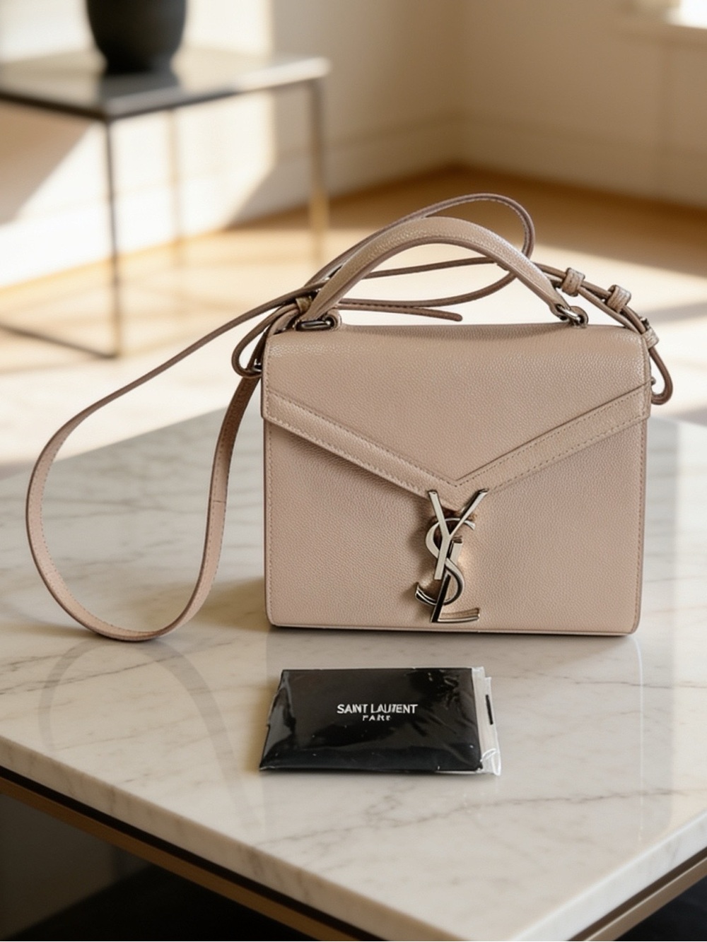 🤍Saint Laurent Cassandra Mini Top Handle Bag Marble Pink